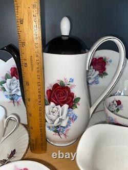 Véritable ensemble de café en porcelaine de Chine Vintage avec tasses, soucoupes, assiettes, cruche et bol en Rose Antique trio