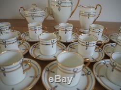 Vintage Aynsley Set Café