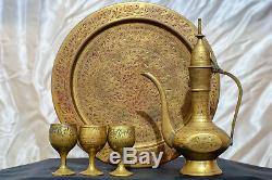 Vintage Brass Arabe Cuivre Bronze Islamique À Thé Café 3 Tasses + Creamer + Plateau