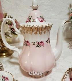 Vtg Royal Albert Demoiselle D'honneur Café/thé Svc Pot-crème/sucre 2 Coupe/saucers Monnaie