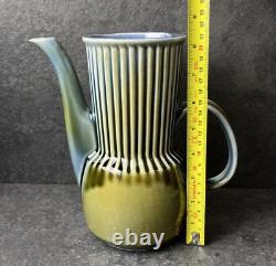 WADE IRISH Ensemble de Café et/ou Thé en Porcelaine Vintage de 14 Pièces. Couleur Fantastique